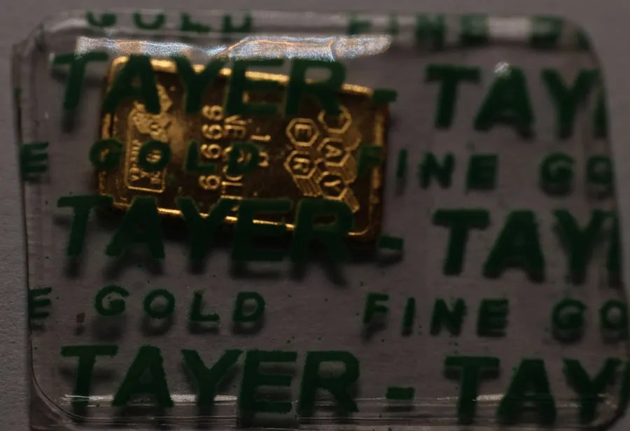 Gold2u guide: Small Gold Bars Explained: 1 Gram Bars, Brands and Checks